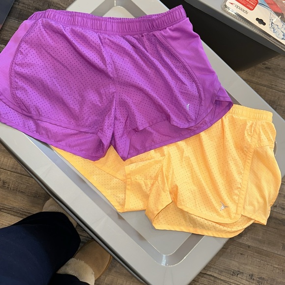 New Old Navy Purple & Orange pair of active shorts - Picture 2 of 4